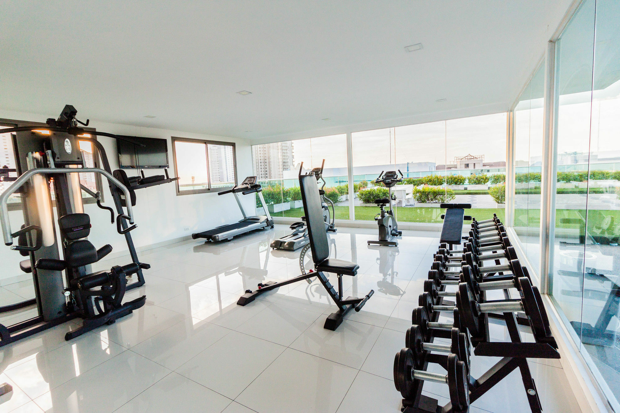 Apartment Club Royal Wongamat By Pattaya Sunny