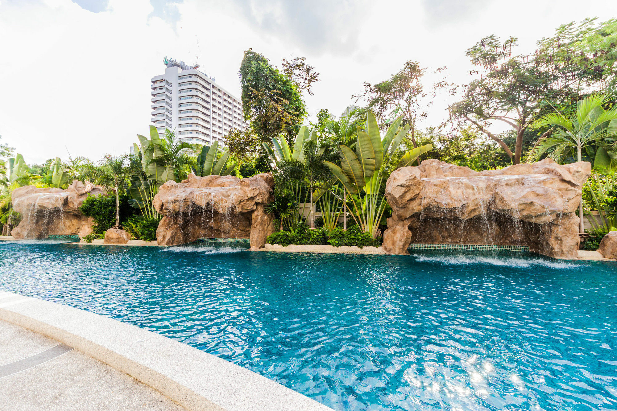 Apartment Club Royal Wongamat By Pattaya Sunny Bang Lamung