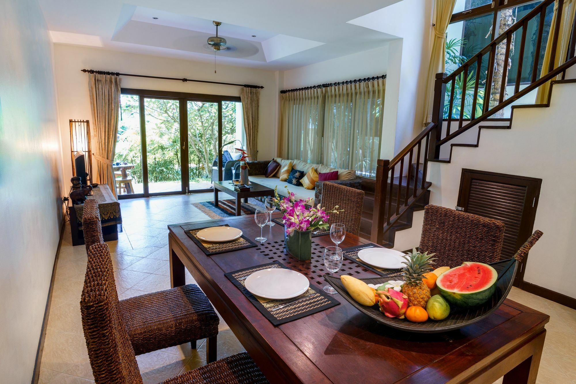 Resort Maenam Hills Samui 3*