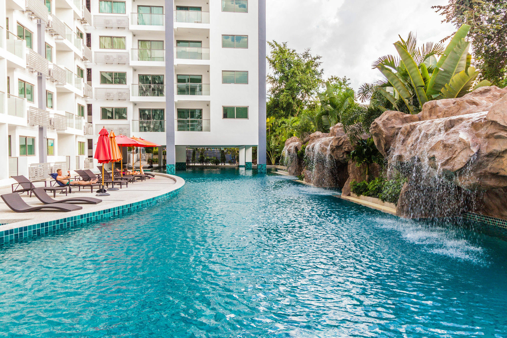 Club Royal Wongamat By Pattaya Sunny Apartment *