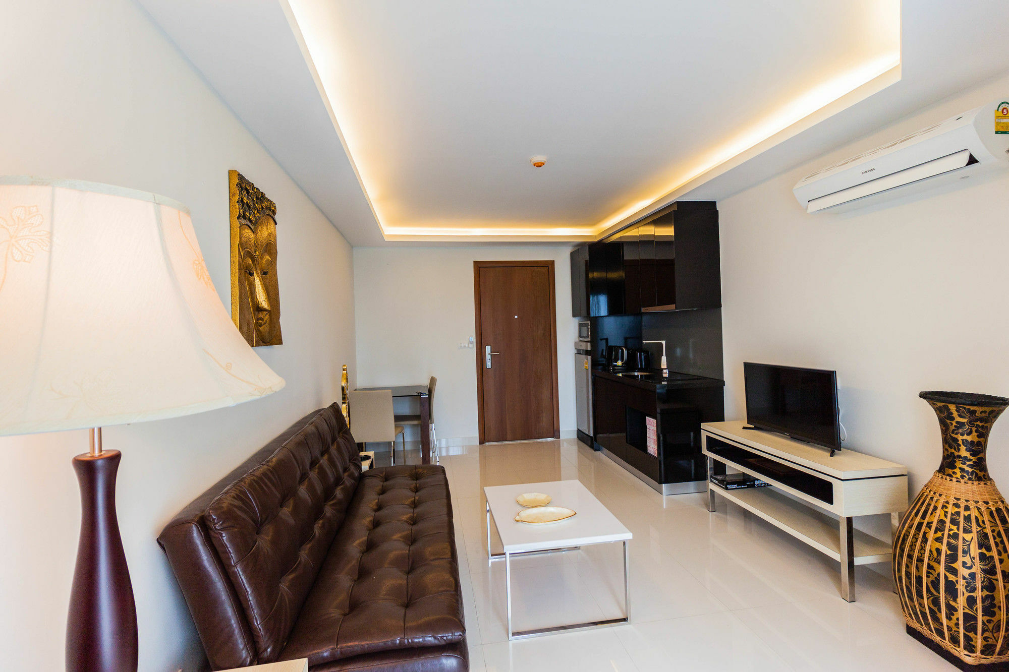 Club Royal Wongamat By Pattaya Sunny Apartment Bang Lamung