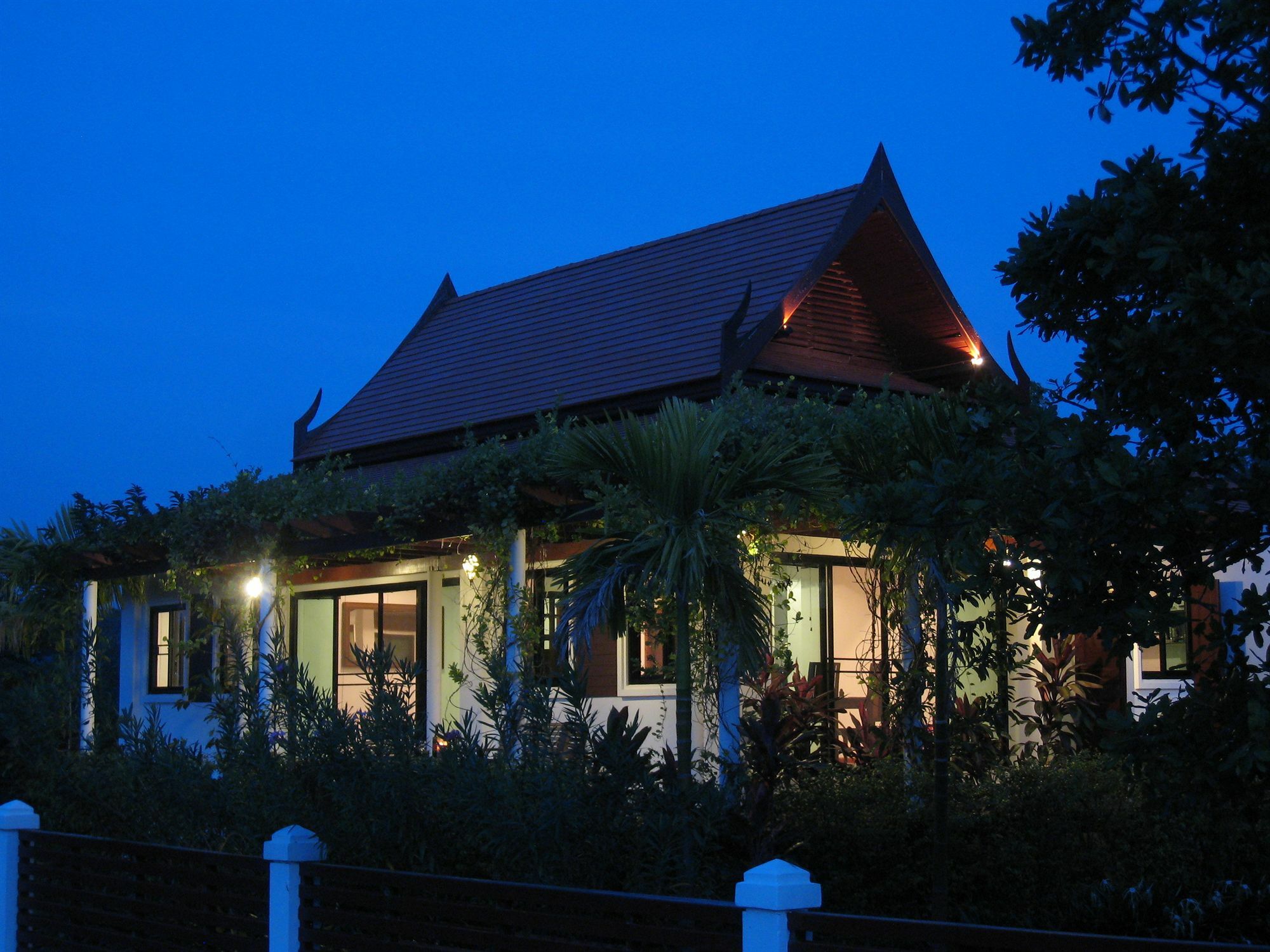 Mountain Breeze Villa Pran Buri