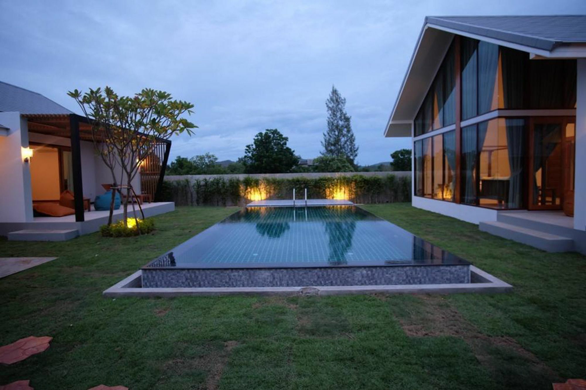 Hotel Proud Hua Hin 3*