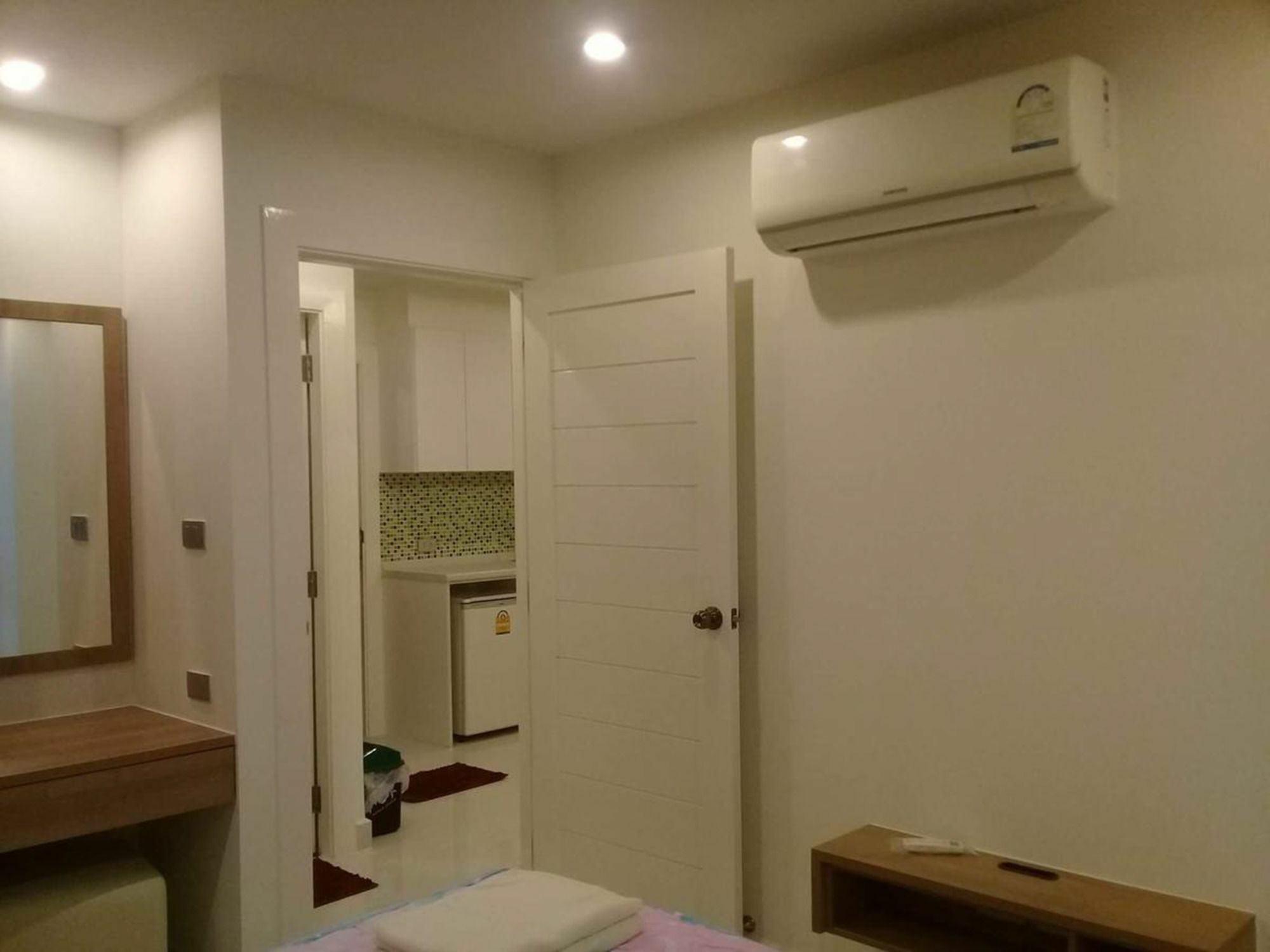 Apartment Amazon By Wannapa