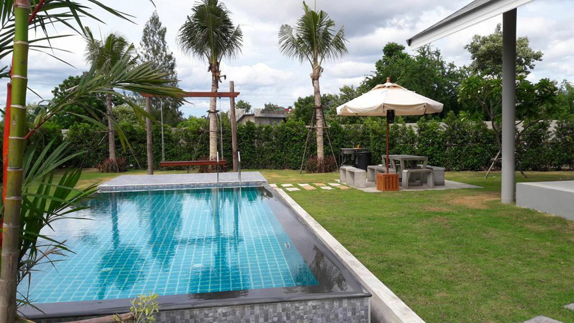 Hotel Proud Hua Hin 3*