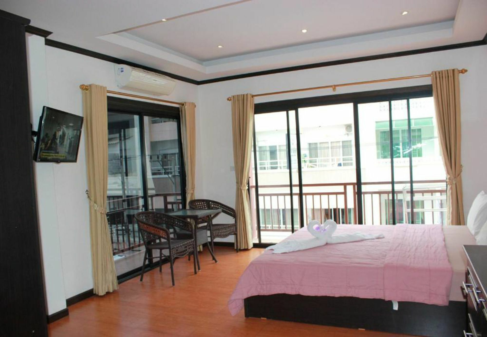 K&j Aparthotel 2*