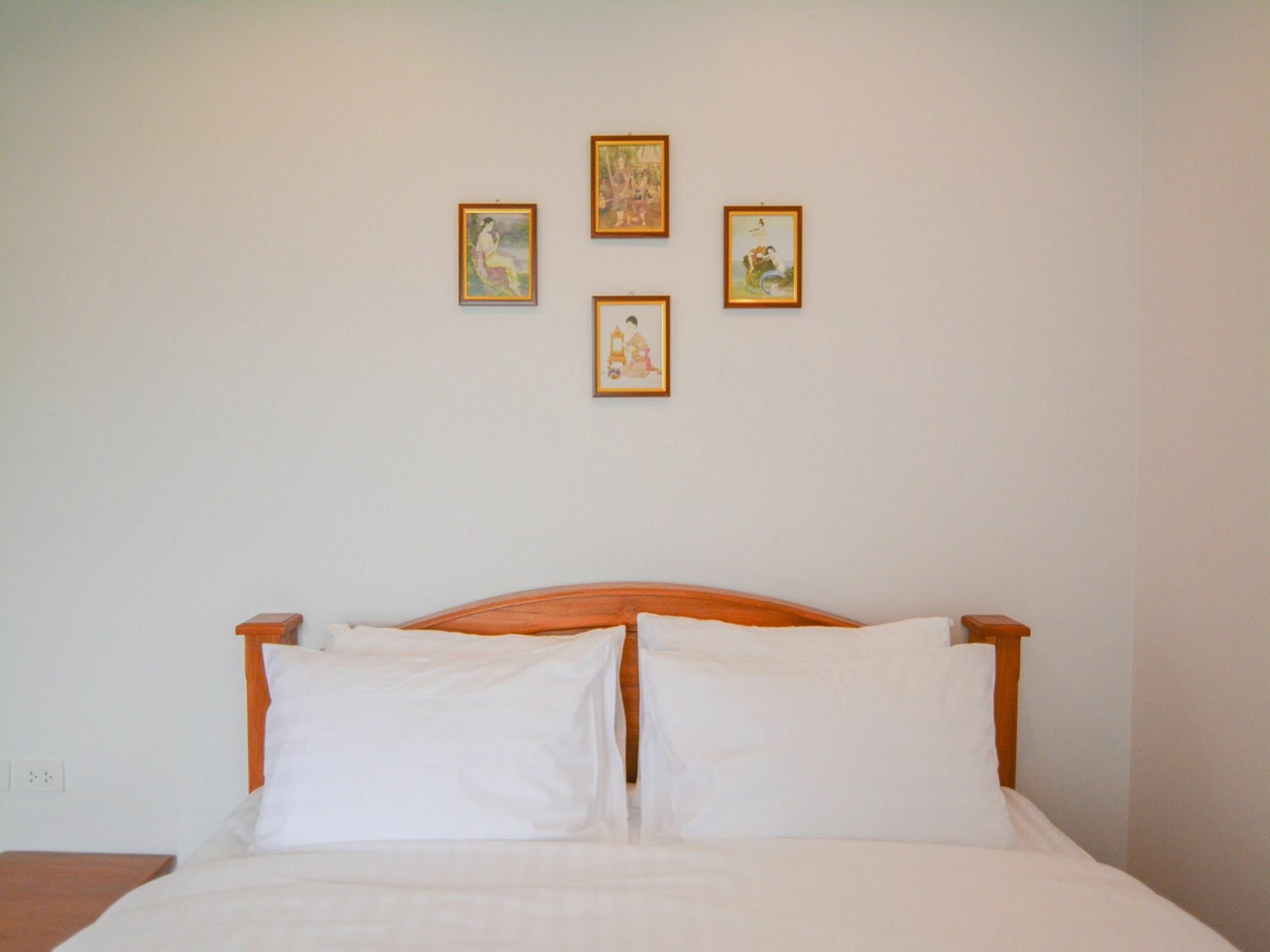 Aparthotel Baan Yokmhanee 3*