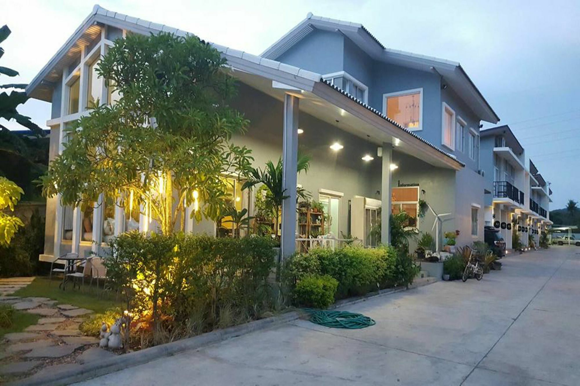 Guest house La'moon 3*