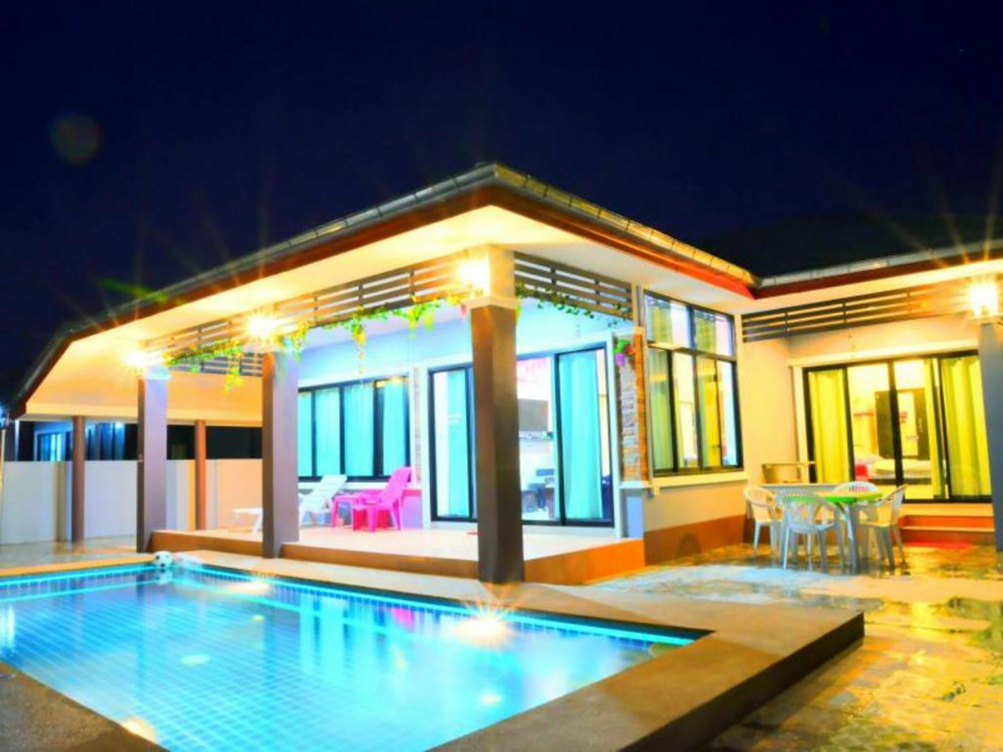 Baan Korbua Villa