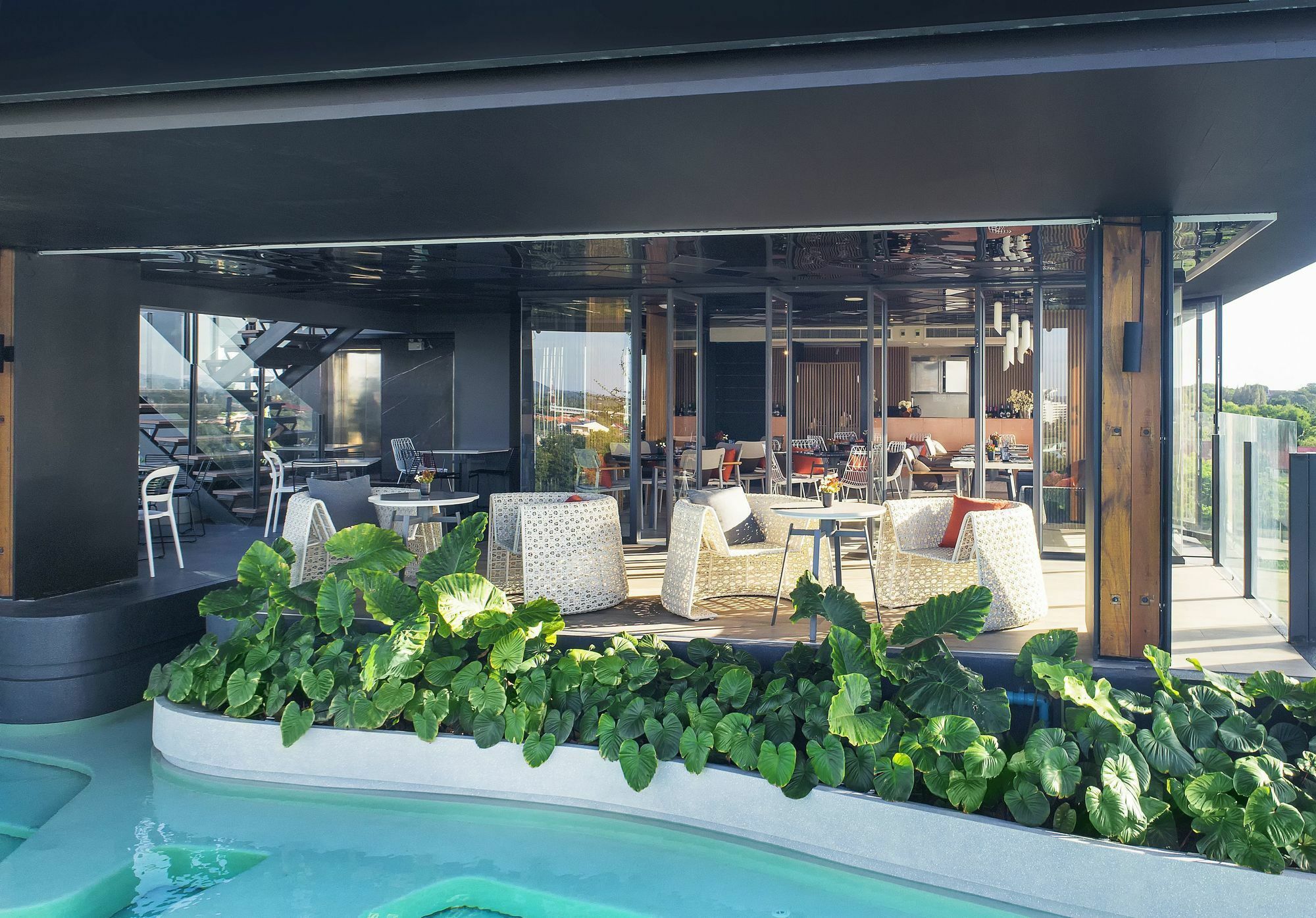 Hotel Cross Vibe Pattaya Seaphere - Formerly X2 Vibe Pattaya Seaphere 4*