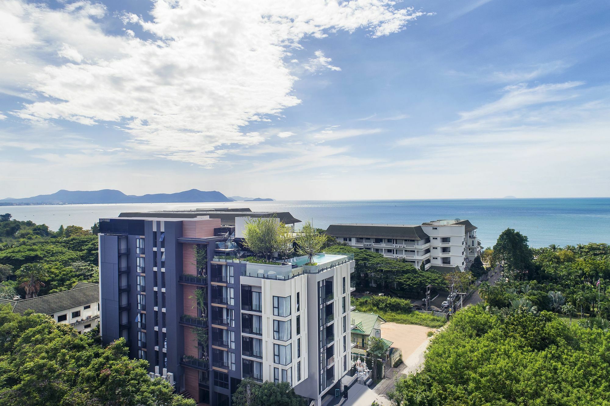Cross Vibe Pattaya Seaphere - Formerly X2 Vibe Pattaya Seaphere Hotel Na Chom Thian