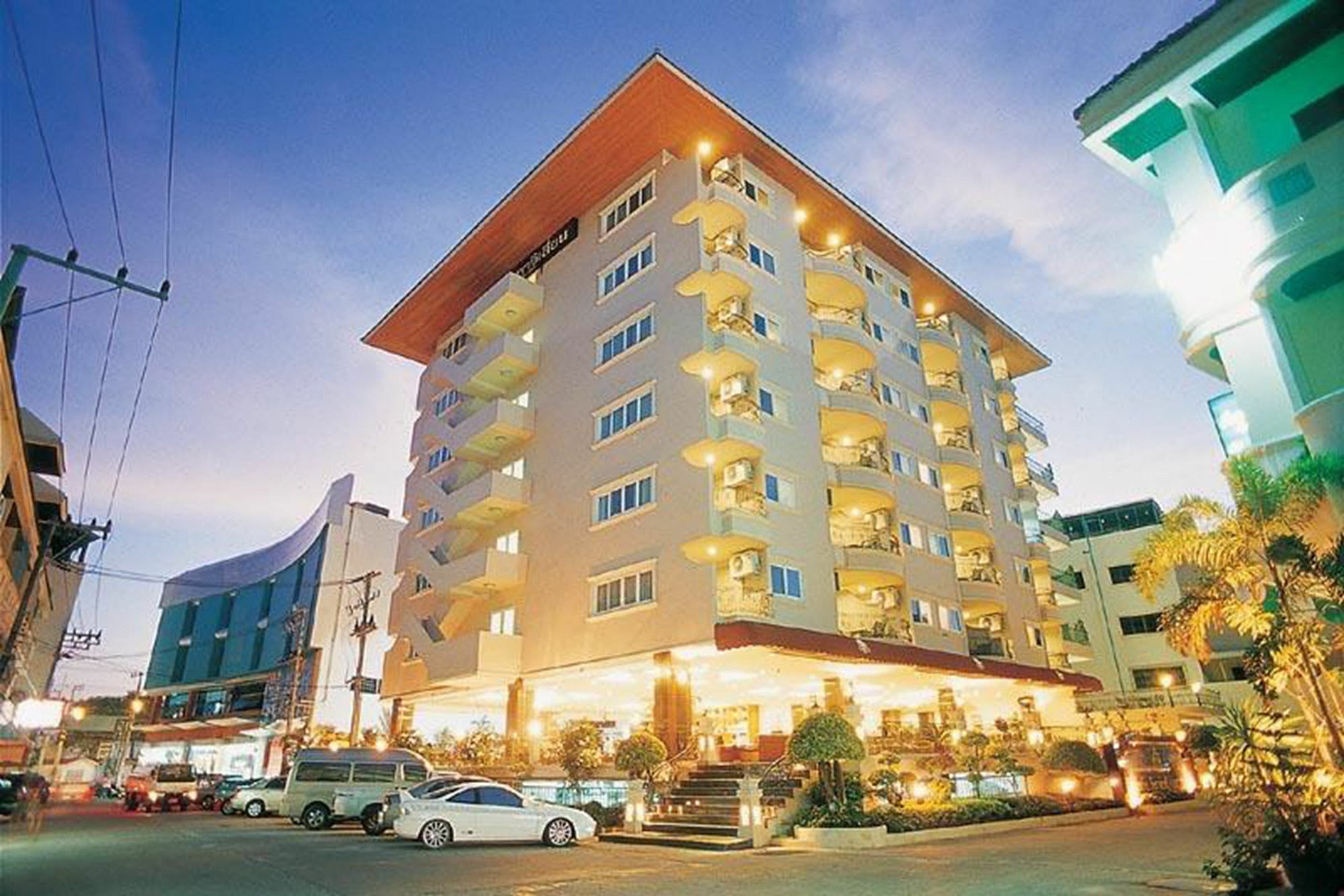 Lk Pavilion Executive Serviced 2* Pattaya