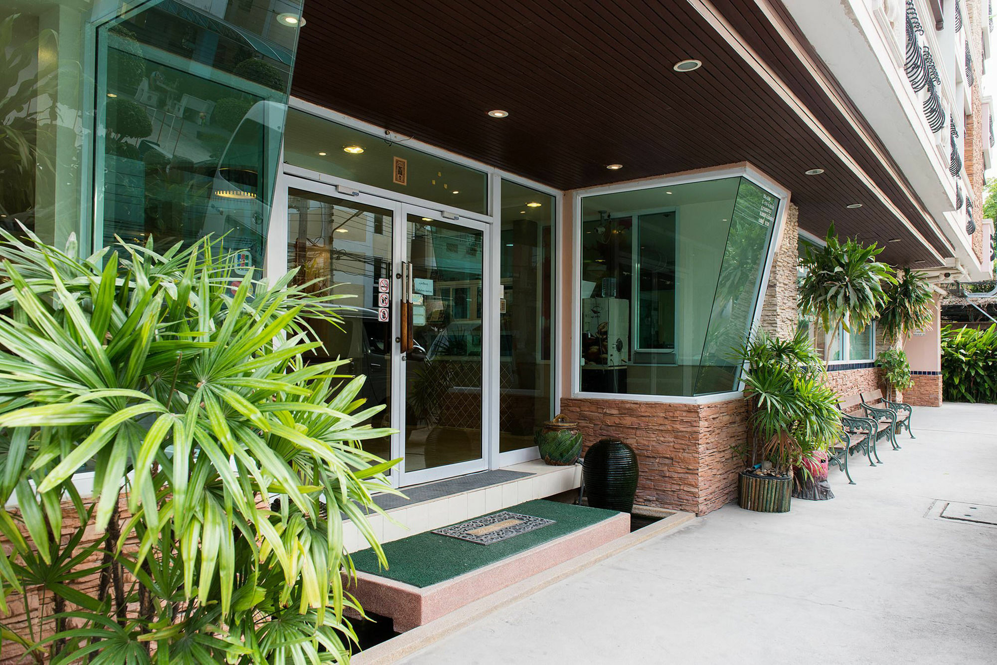 Hotel Sa-bai-dee Chonburi