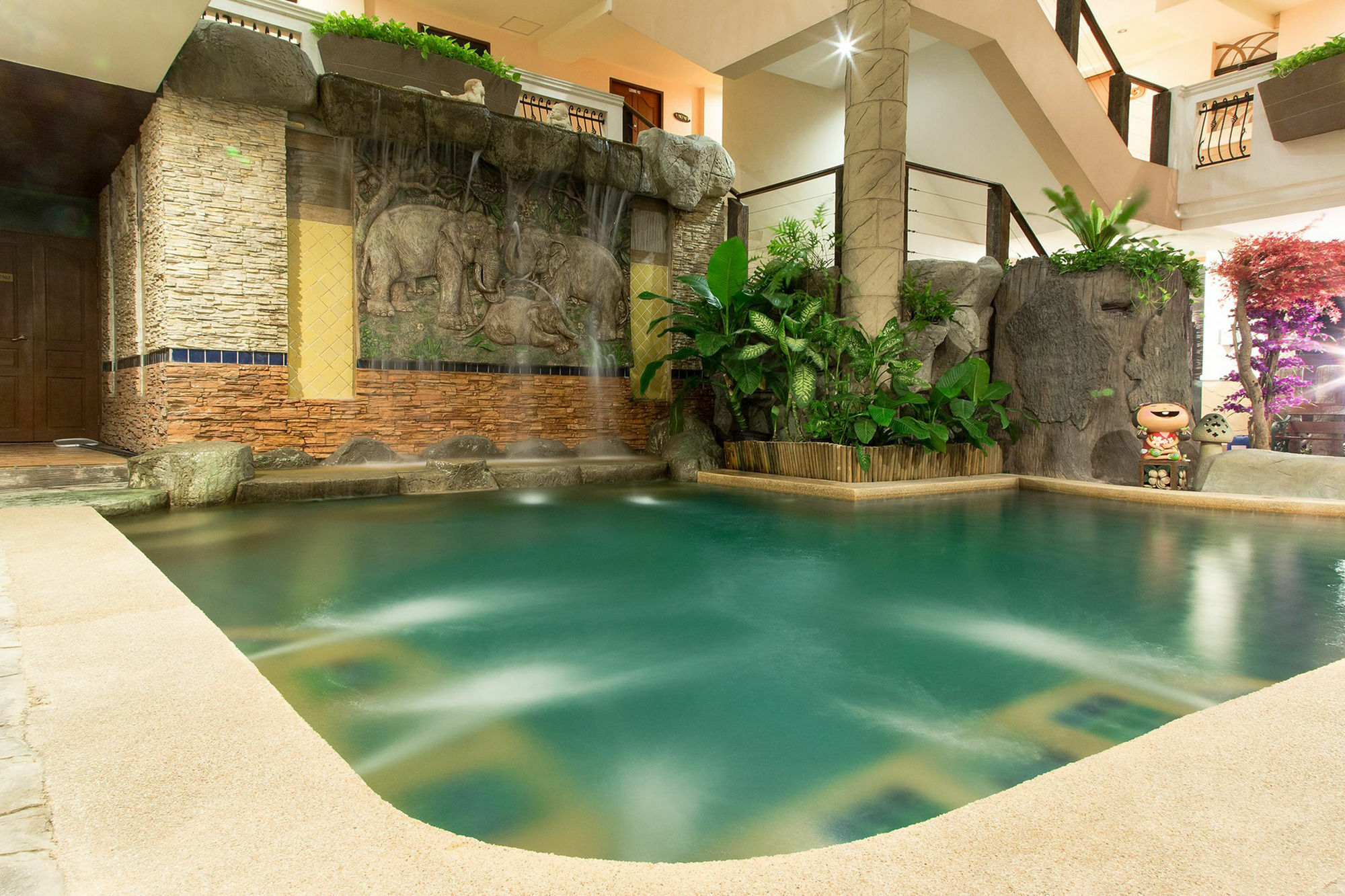 Sa-bai-dee Hotel Chonburi