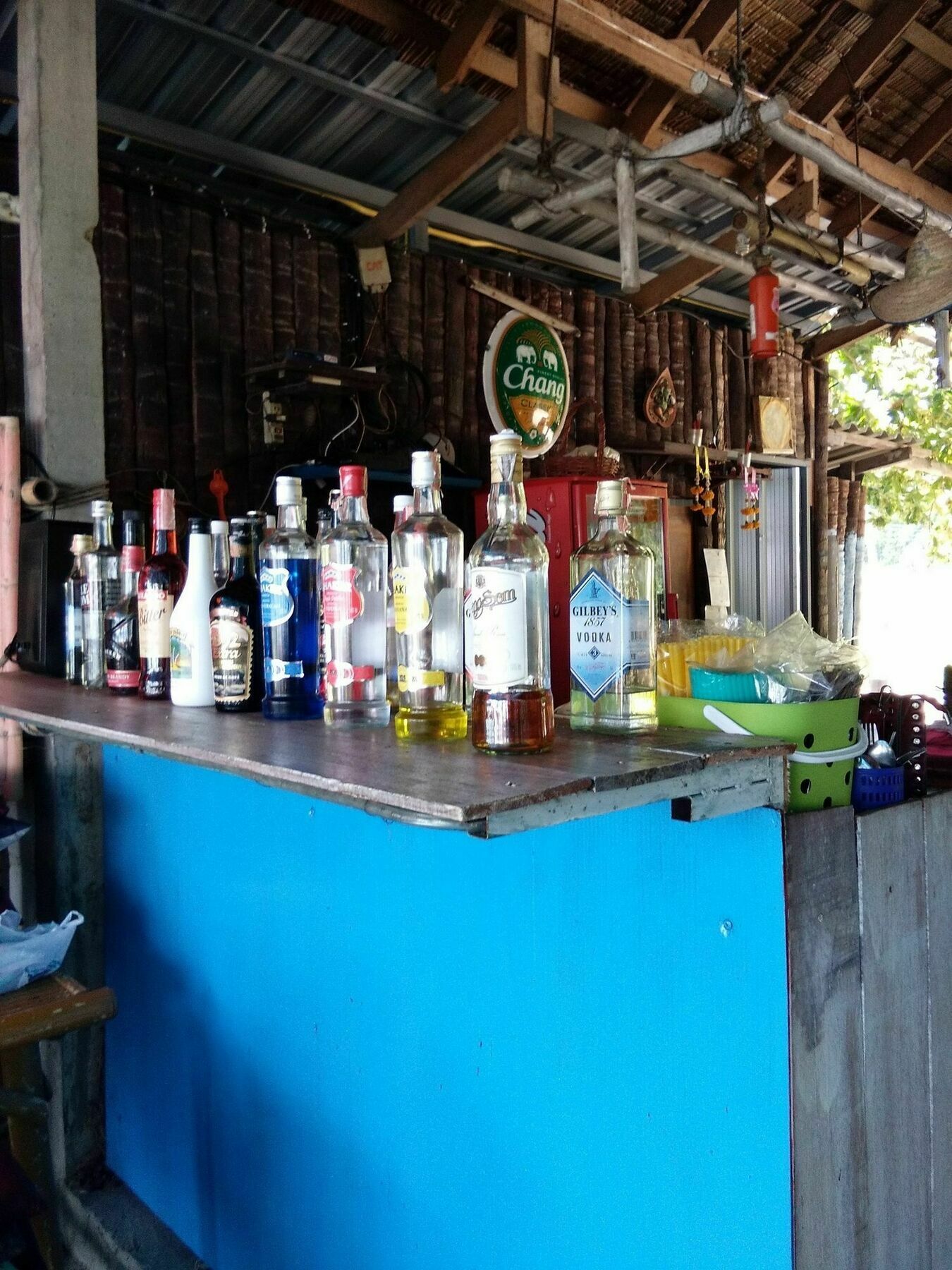 I Talay Bar &