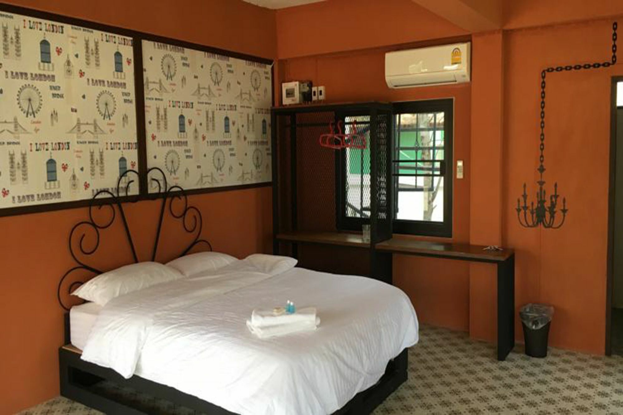 Phutara Guest house 2*