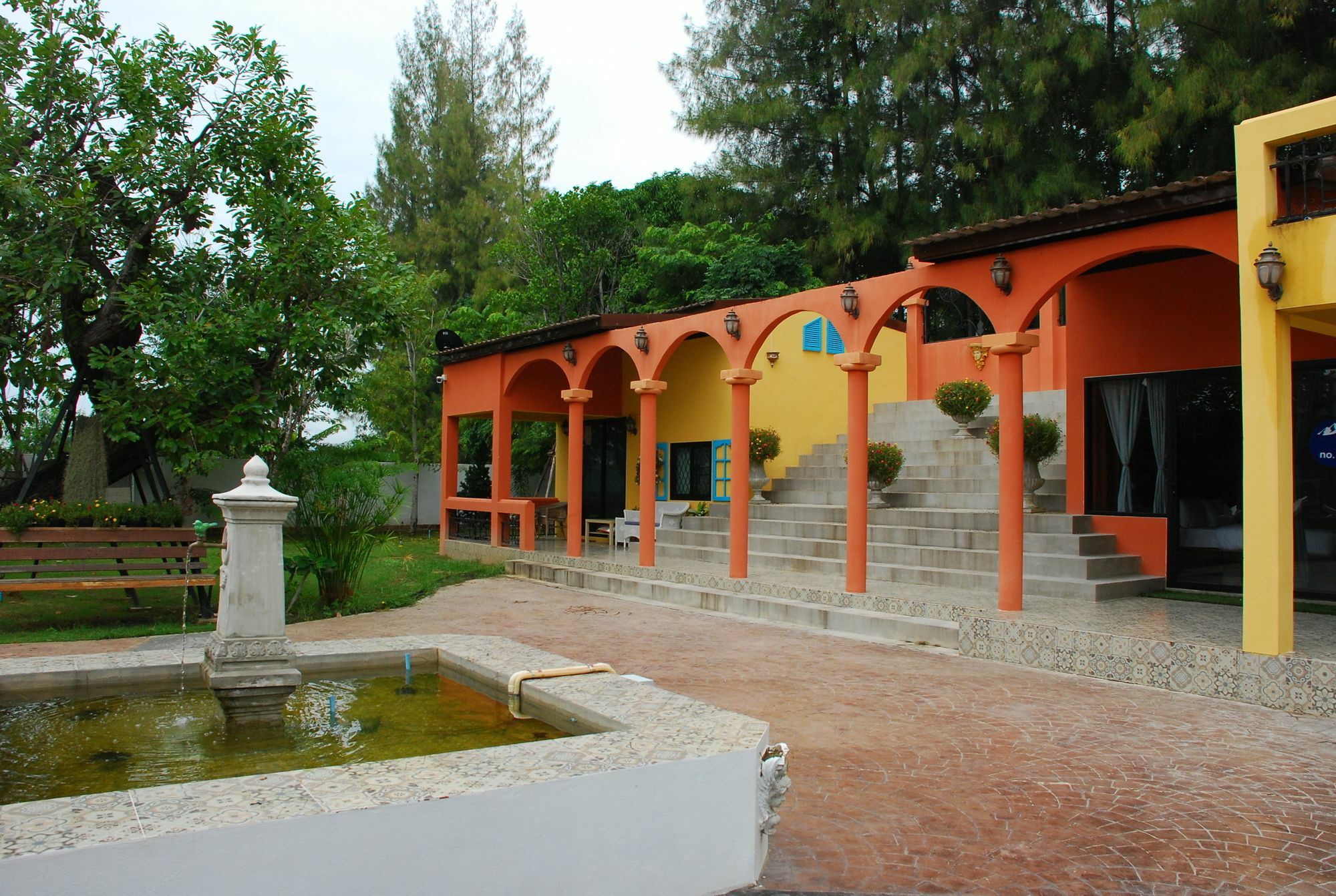 Phutara 2* Cha-Am
