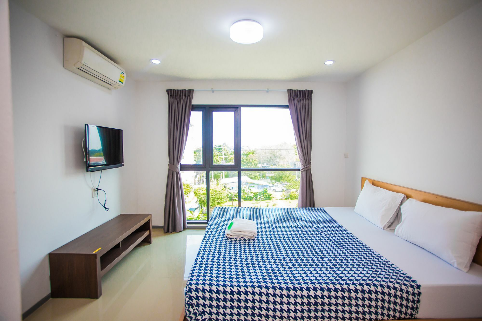 Promsook Hotel 3*