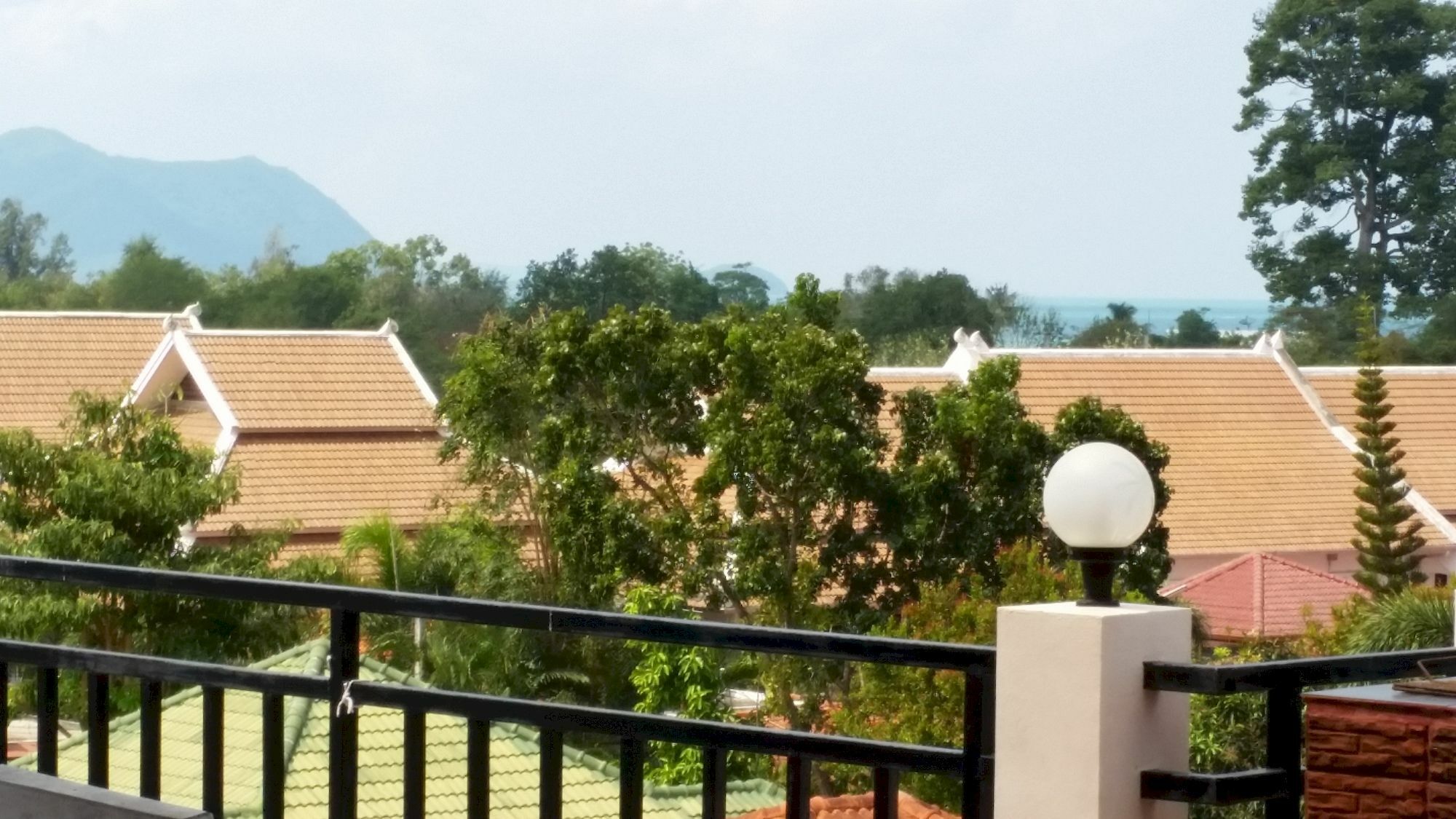 Sea View Apartment *