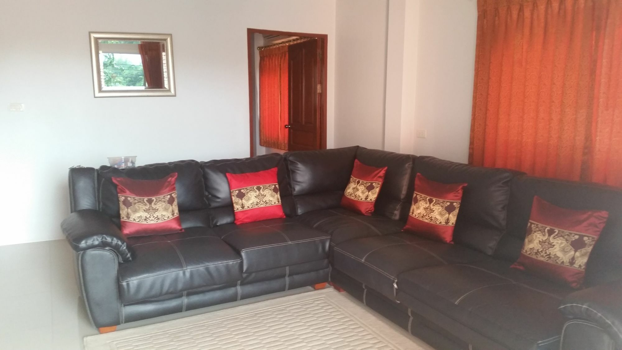 Sea View Apartment