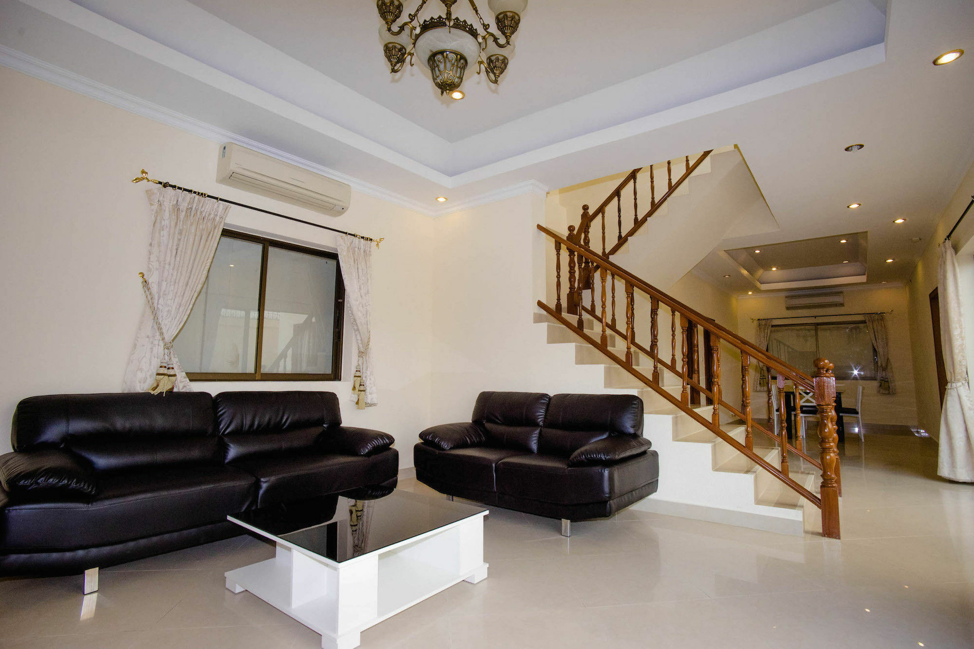 Pattaya Villa *