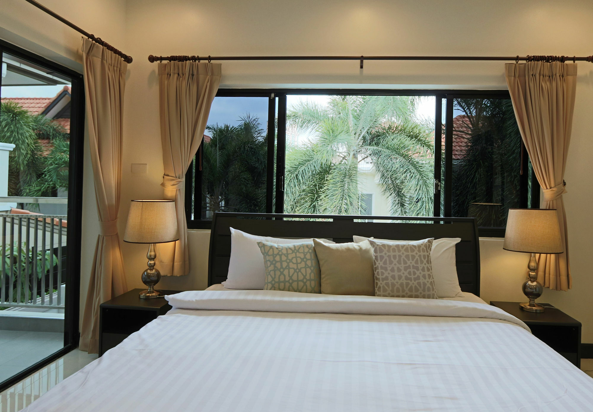 Villa Pattaya Bang Lamung
