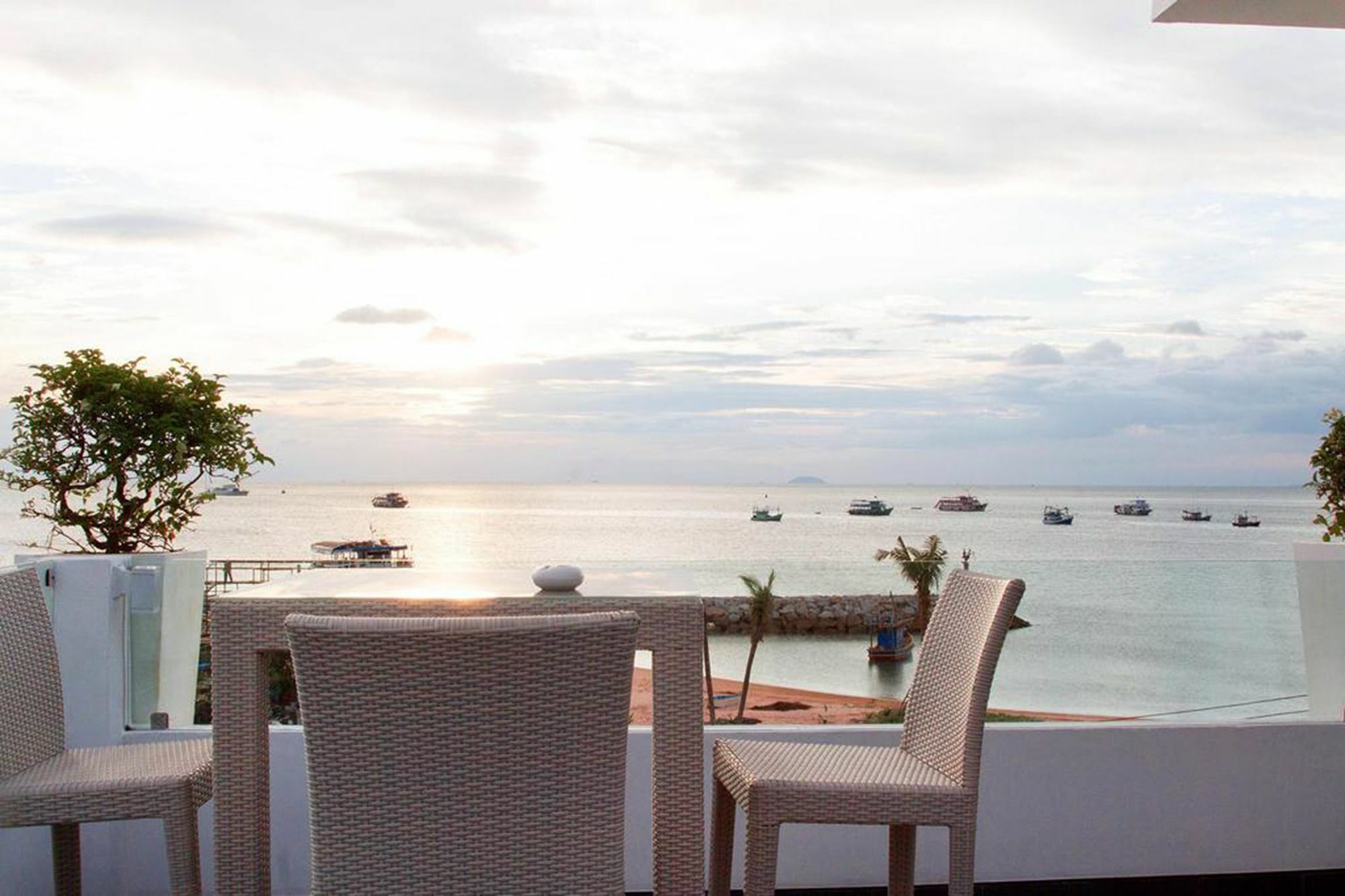 Villa 7th Heaven Front Pattaya