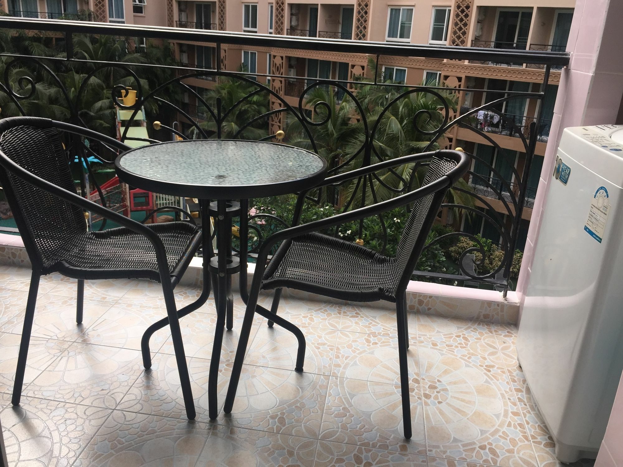 Atlantis Apartment *