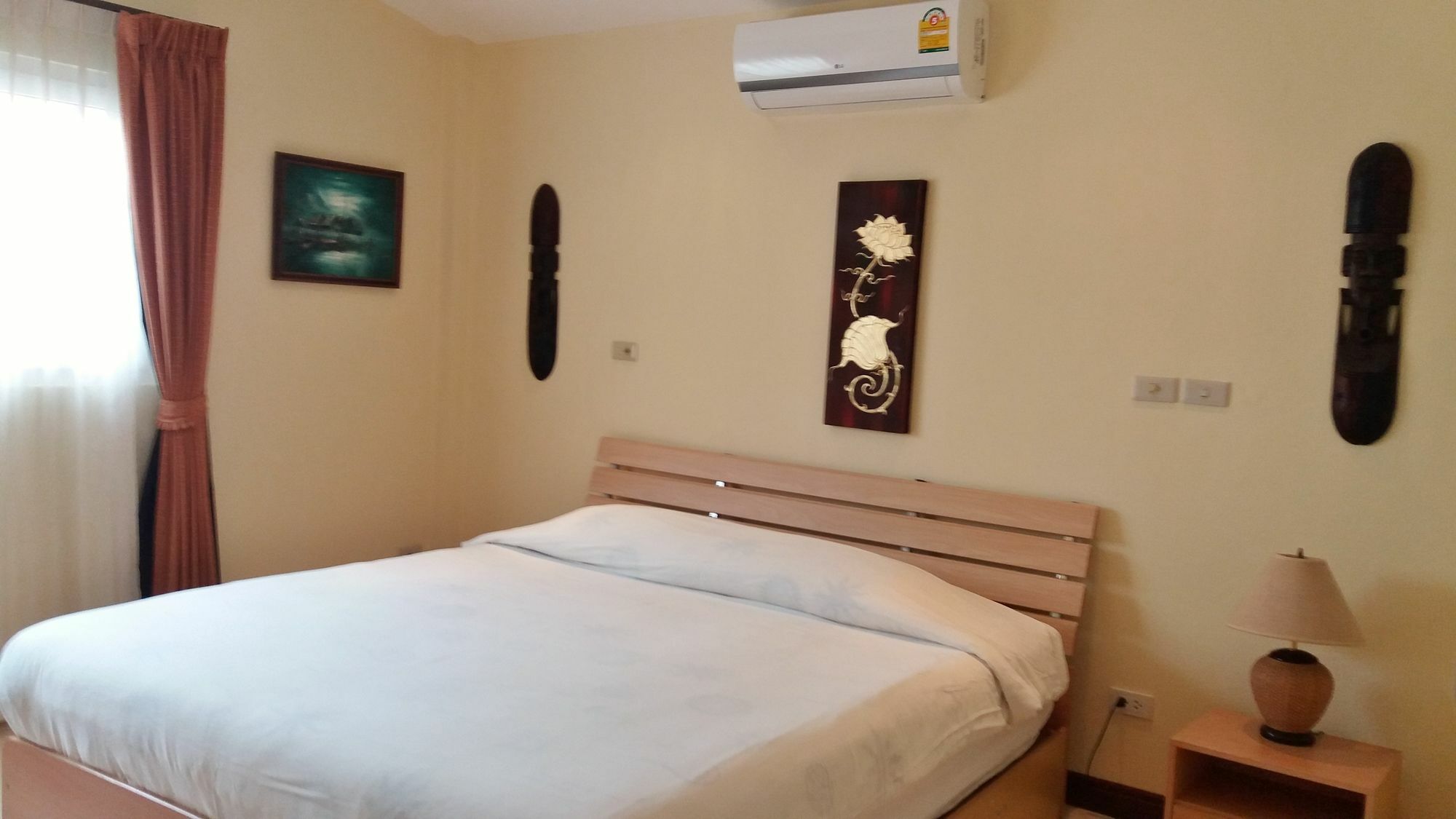 Baan Chai Nam Villa