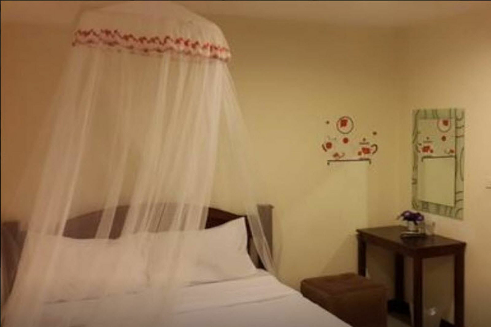 Hotel Luxury 2*