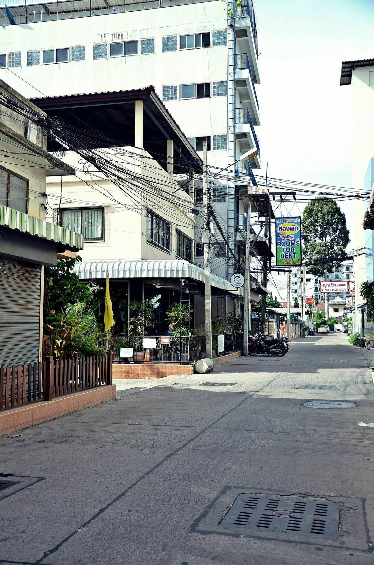Naranya Mansion *