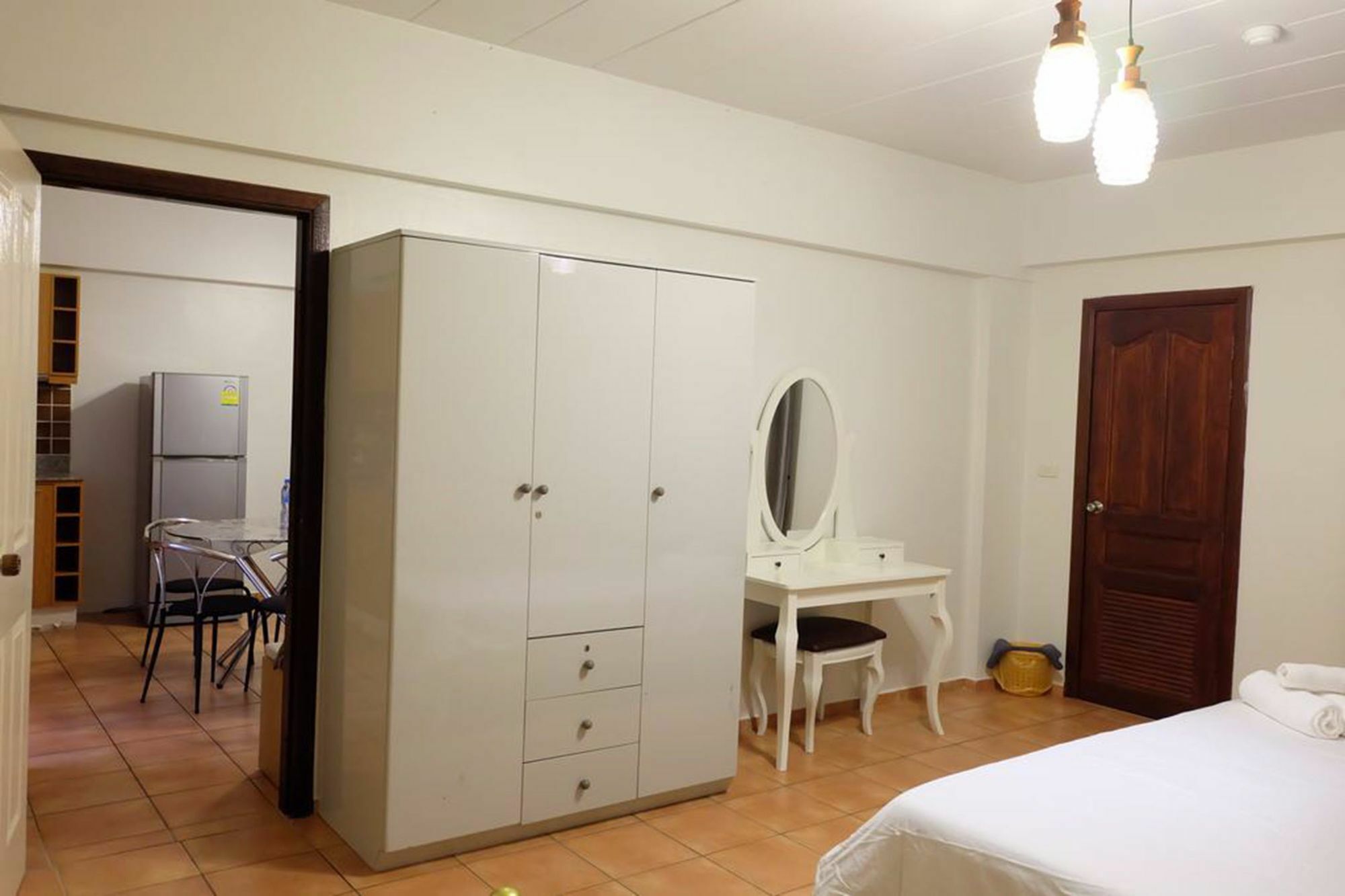 Lomsabai Inn 2*