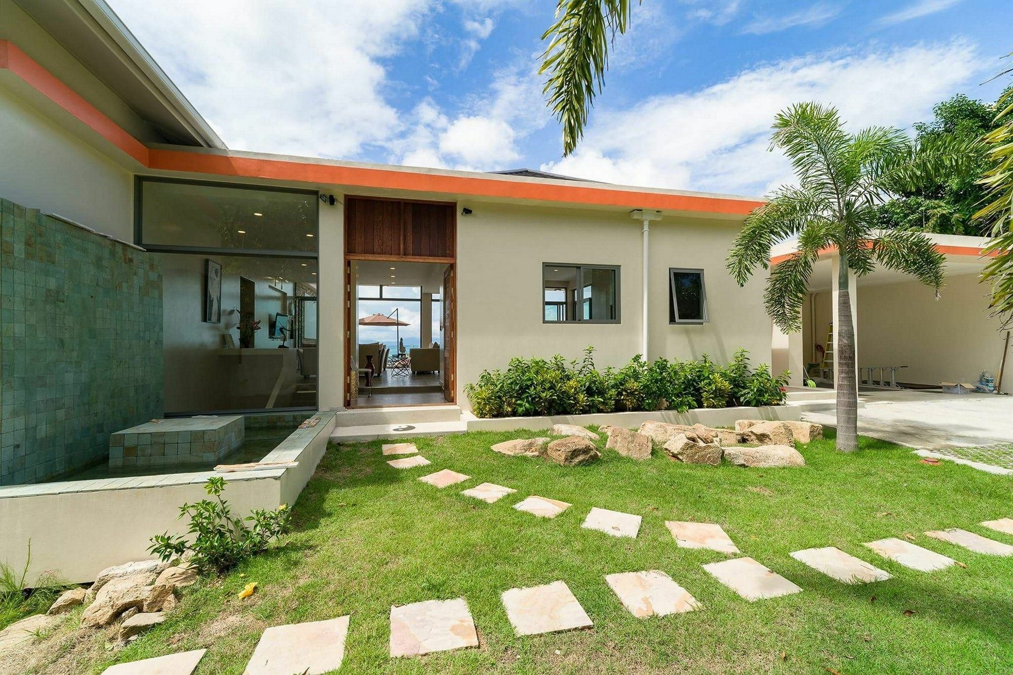 Villa Ying Yang