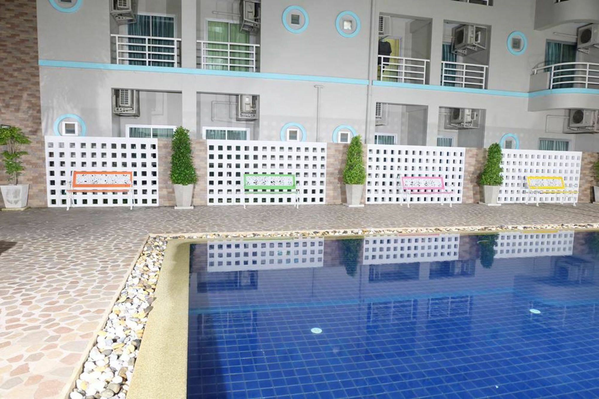 Lomsabai 2* Bang Saen