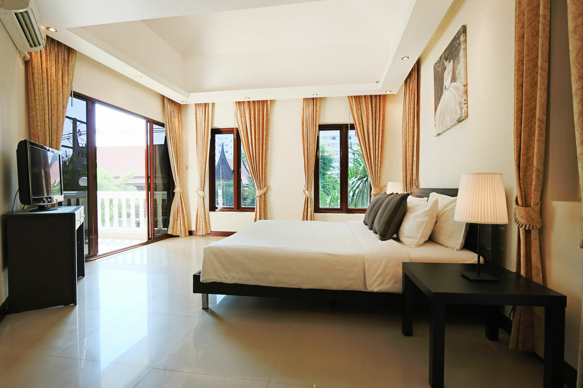 Pattaya Villa *