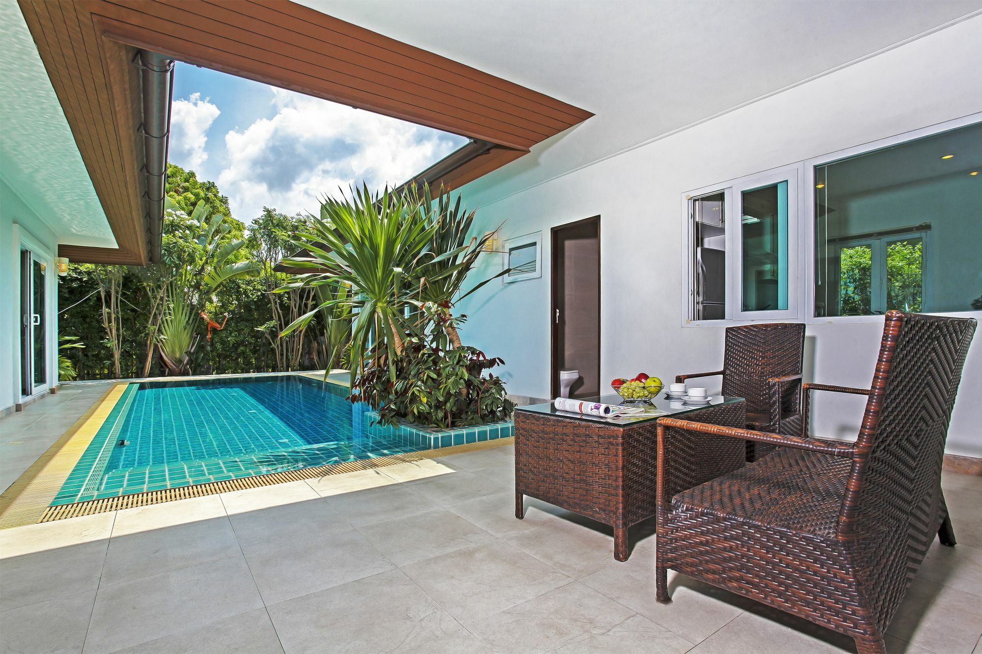 Rossawan Pool * Bang Lamung