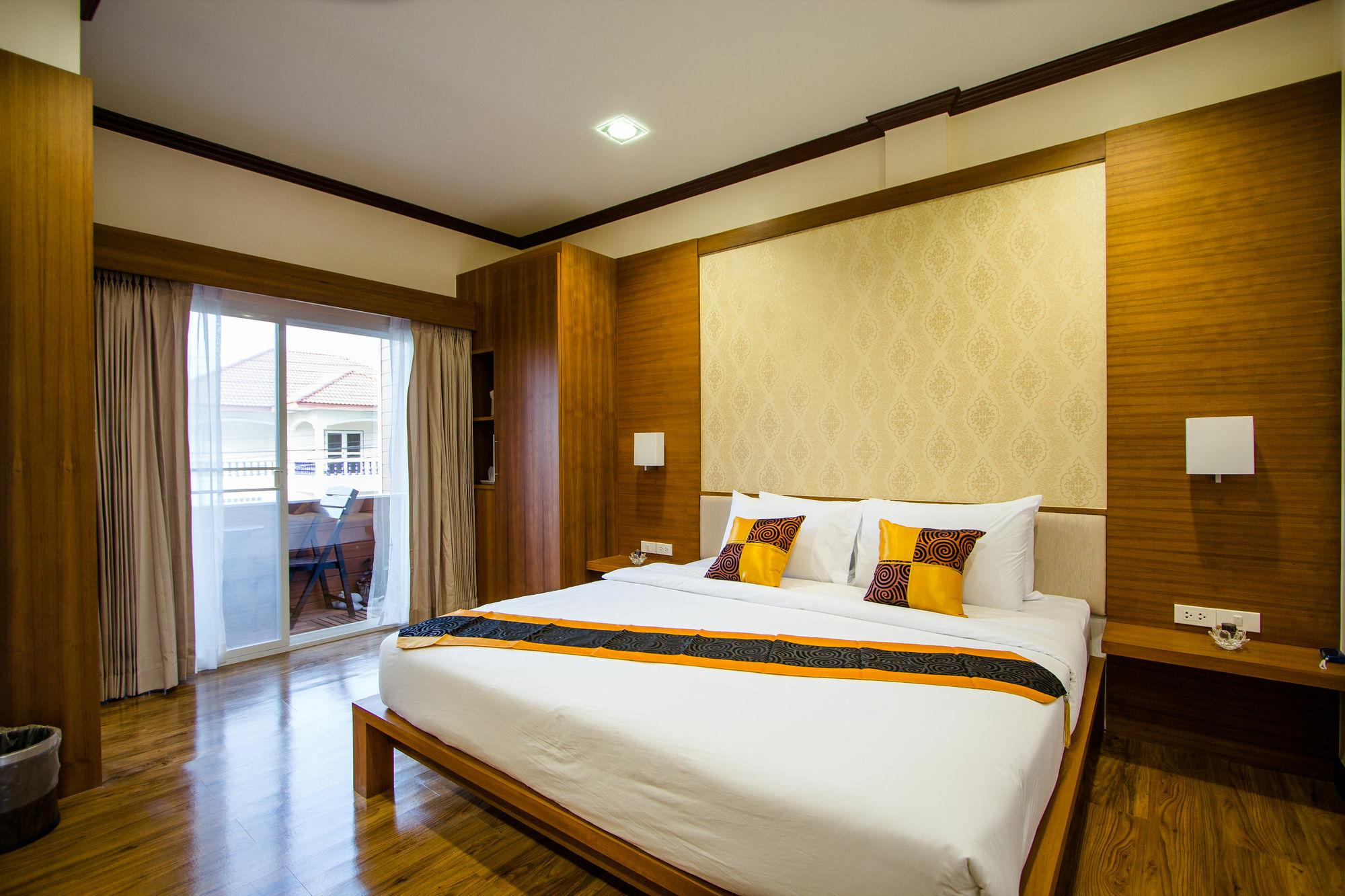 Aparthotel Phu Places 3*