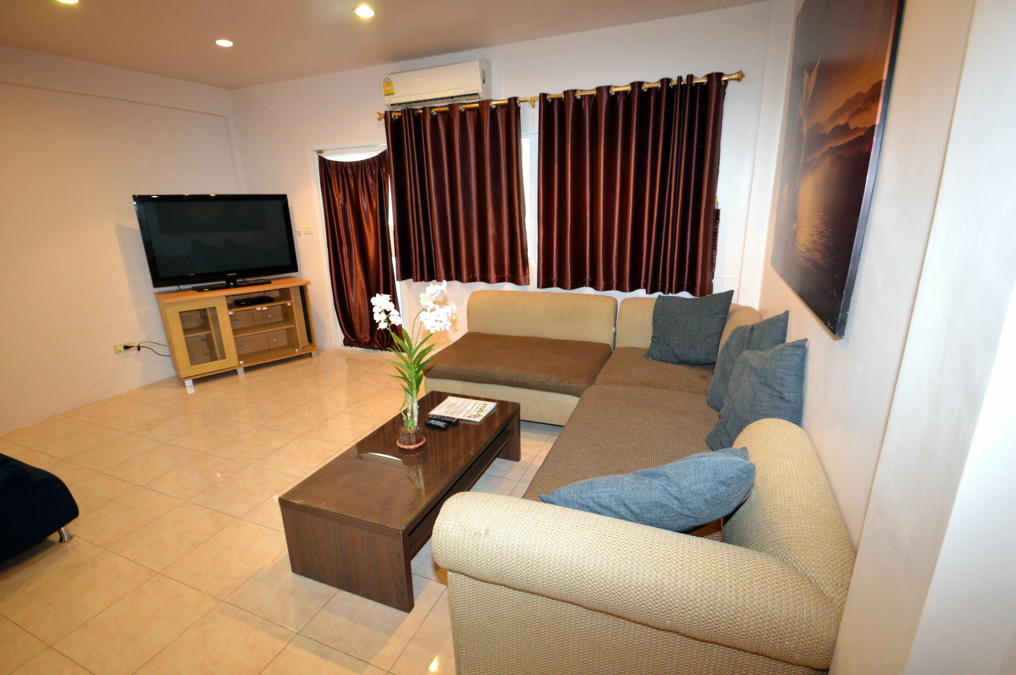 The Five-o Hotel 2*