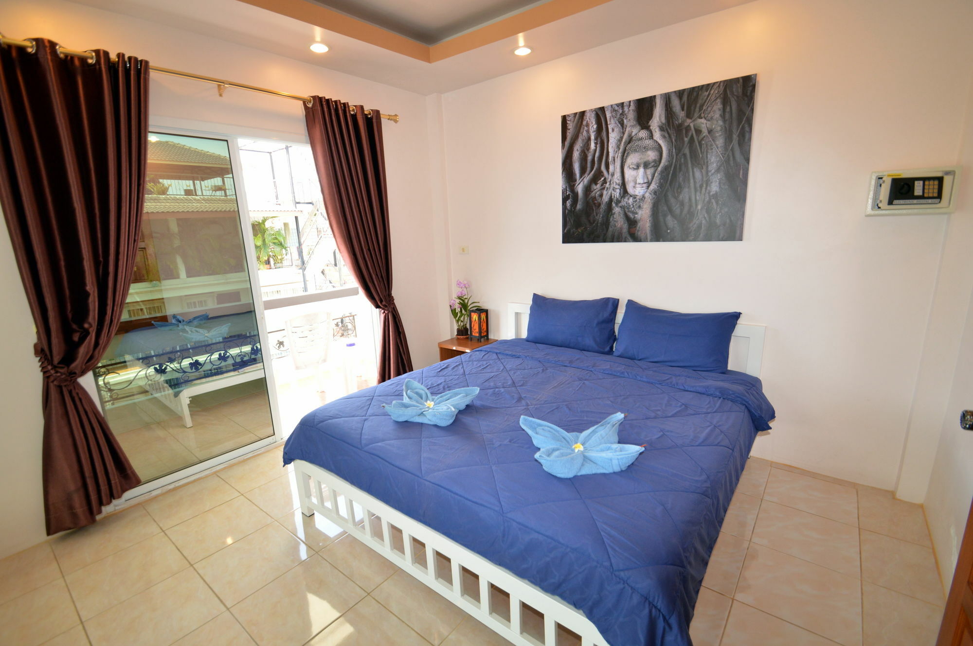 The Five-o Hotel 2*