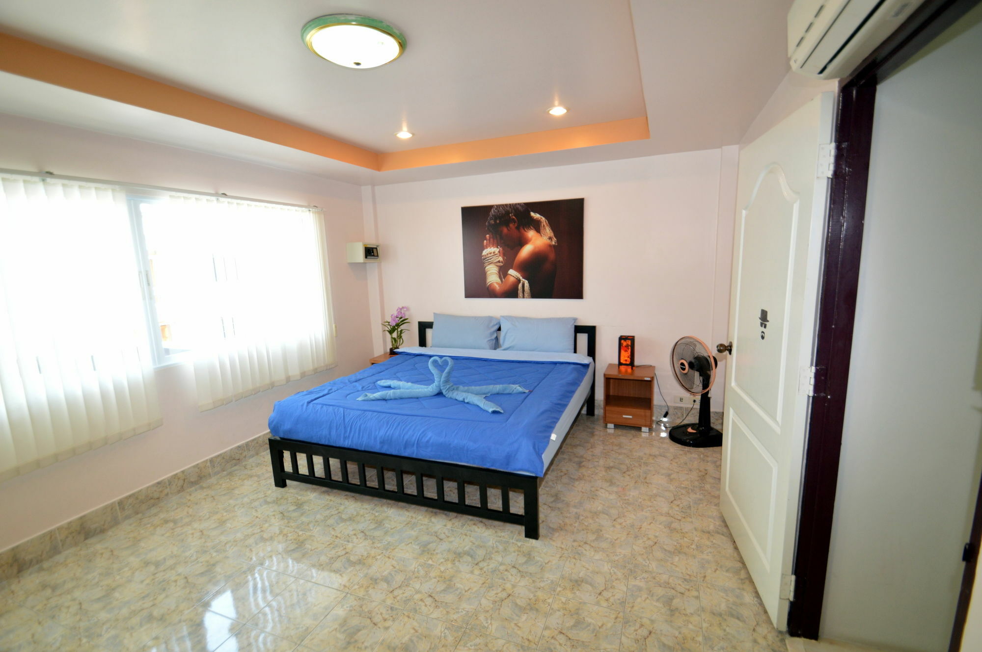 The Five-o Hotel Bang Lamung