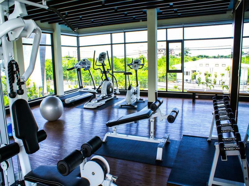 Dusit Grand View Jomtien Hotel 3*