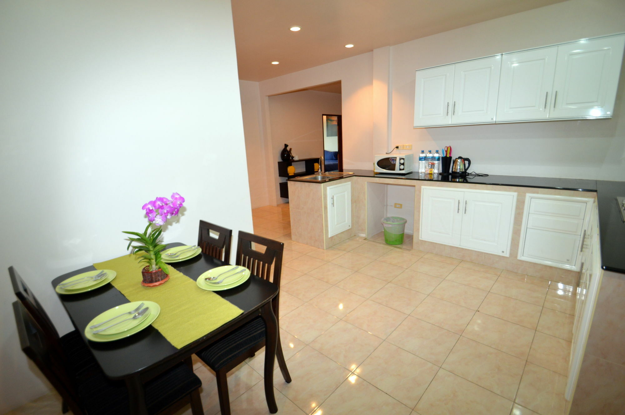 The Five-o Hotel 2*