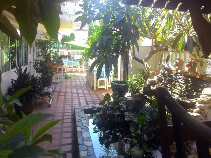 The Five-o Hotel Bang Lamung