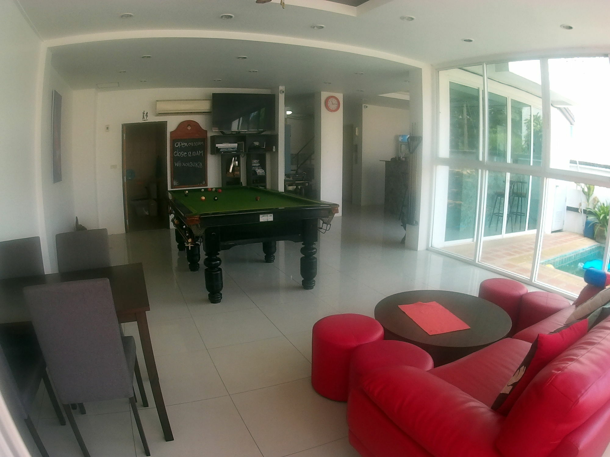 The Five-o Hotel 2*