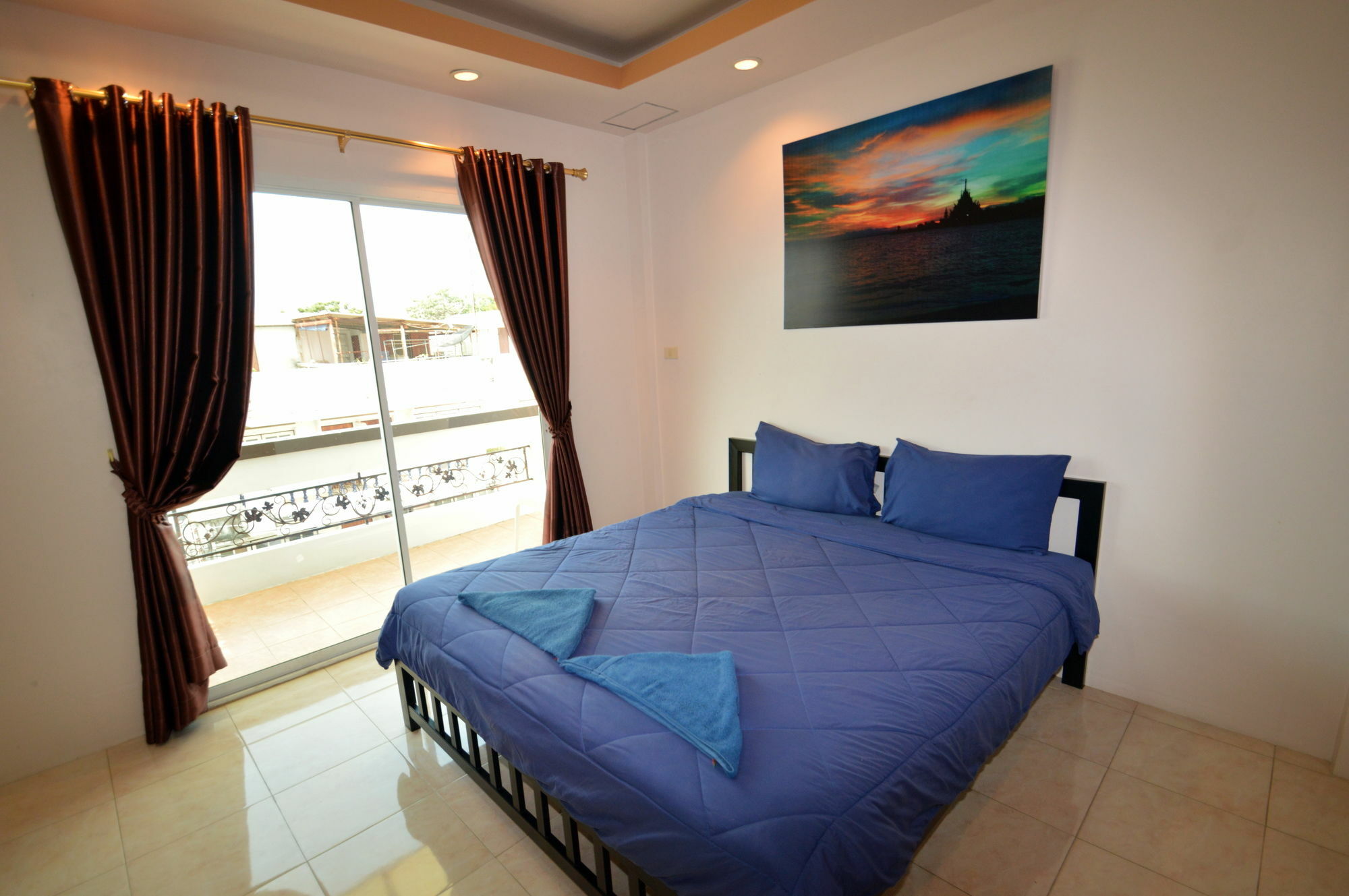 Hotel The Five-o