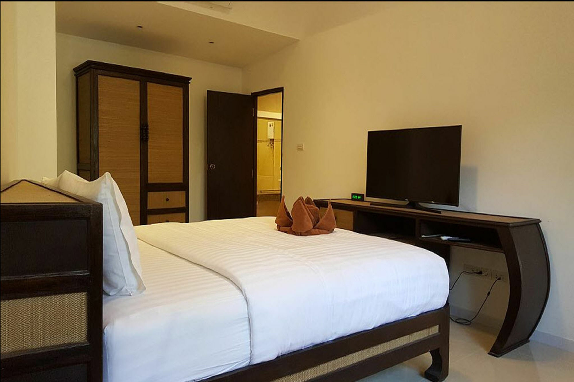 Hideland - The Luxury Tropical * Pattaya
