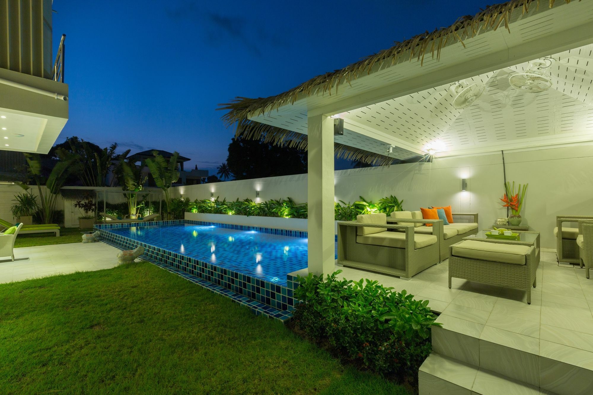 Beachside Mojito Villa Mae Nam
