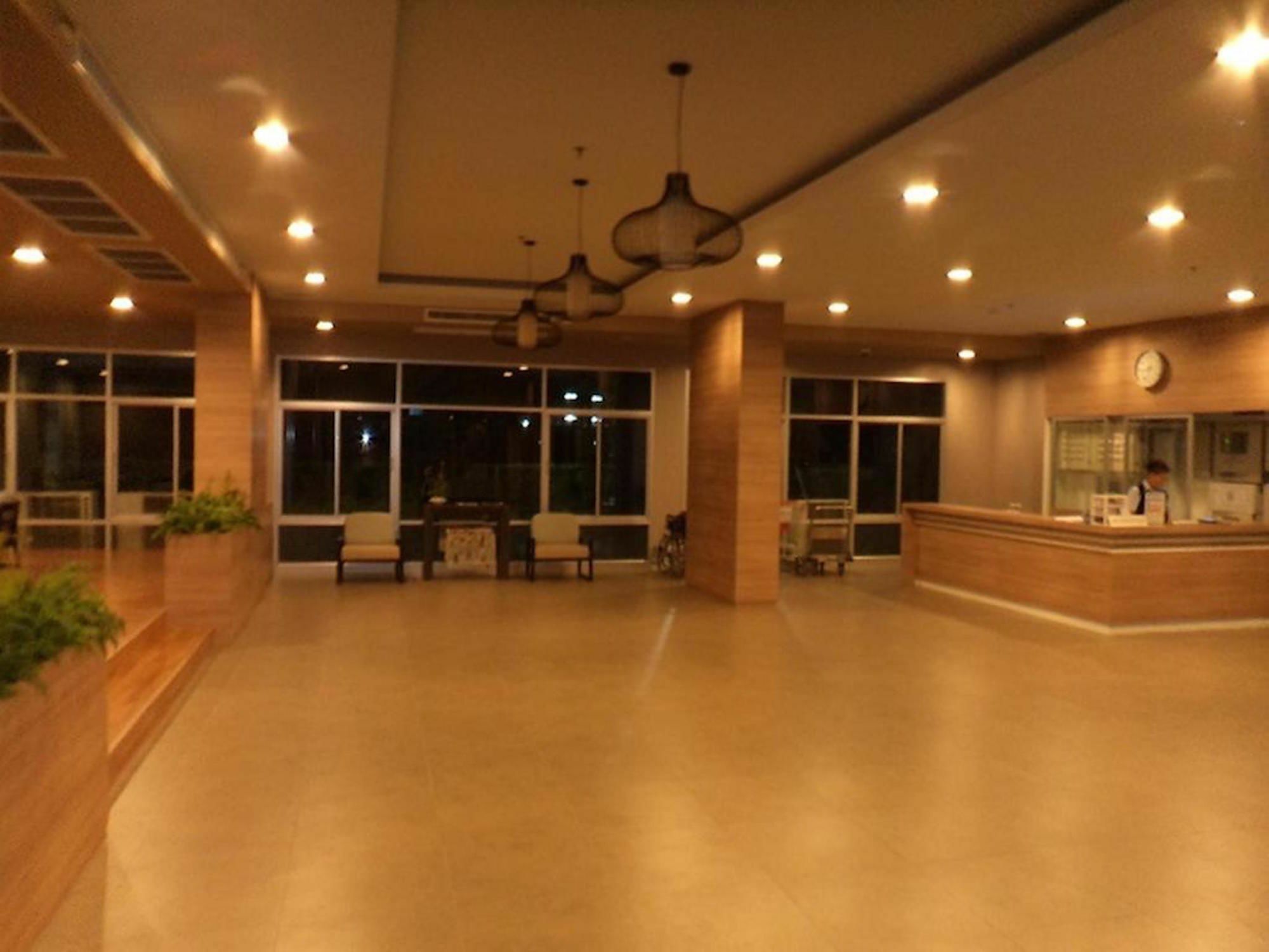 The Ralaxing At Lumpini Park Condominium. Hotel