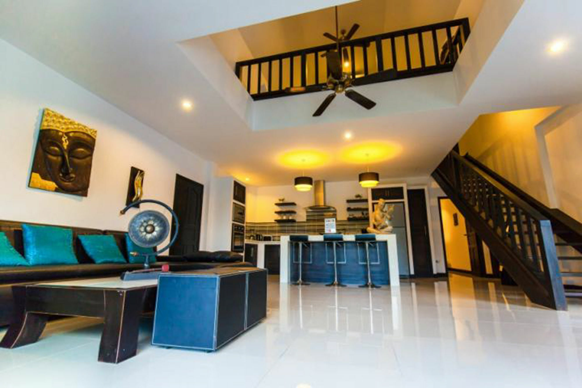 Champagne By G Estate Villa