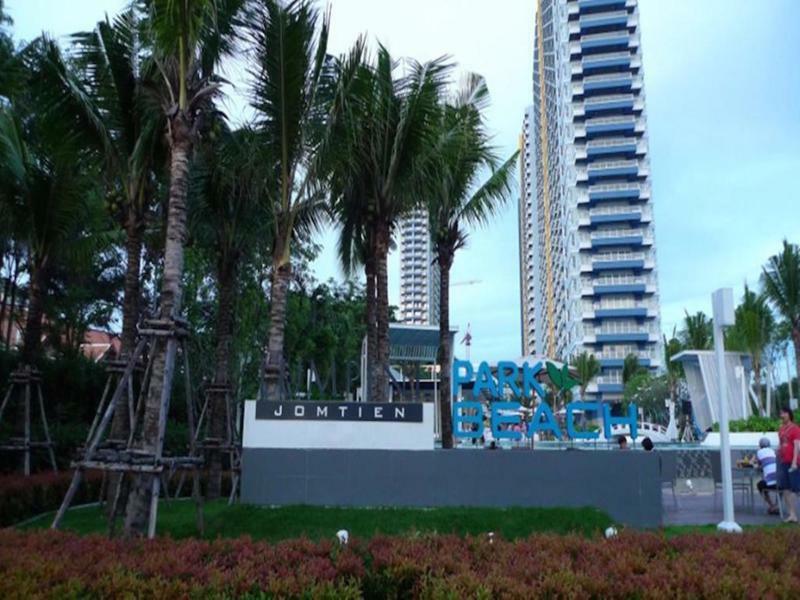 The Ralaxing At Lumpini Park Condominium. 3*